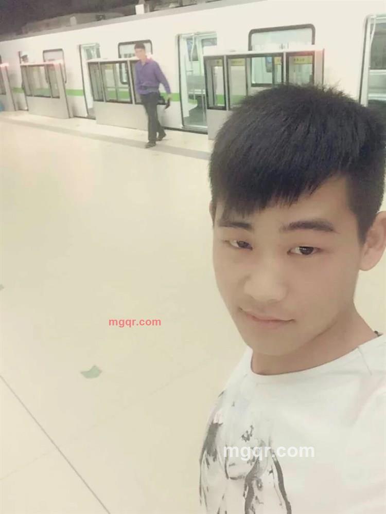 呐谁我们约会吧的第2张照片