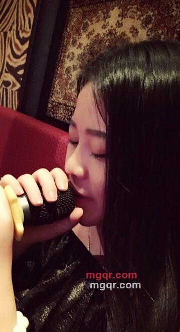 长恨人心不如水的第1张照片