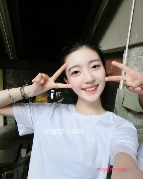 阳光穿透泛白的回忆的第4张照片