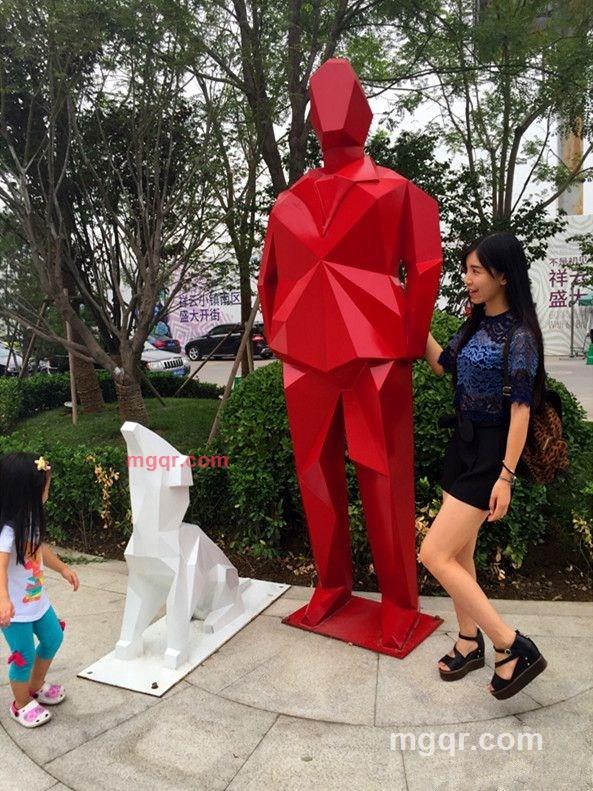 Ayesha的第1张照片