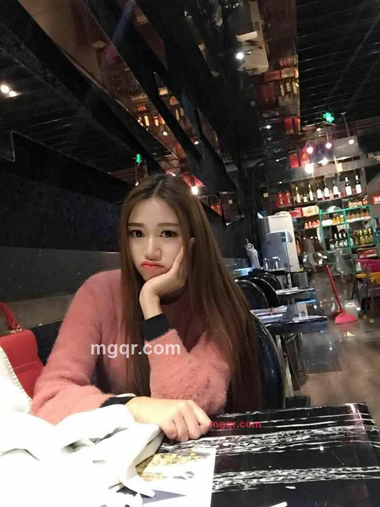 A sunny day的第1张照片