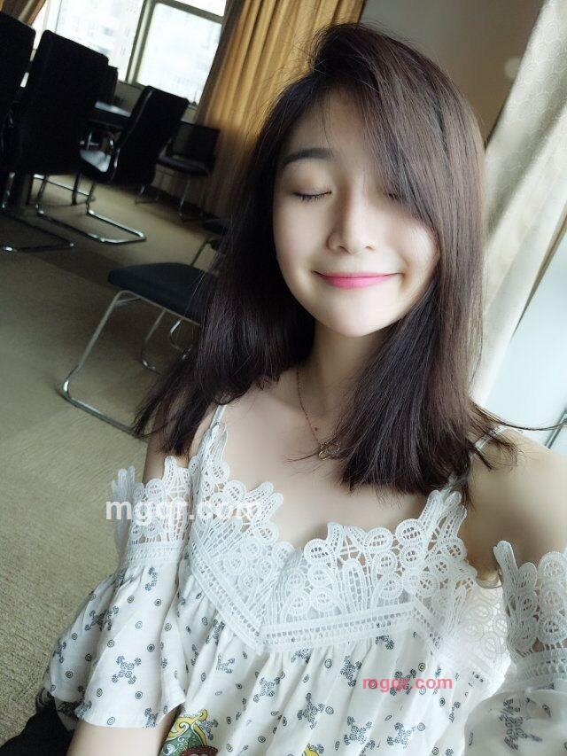 浅笑那嫣然的第1张照片