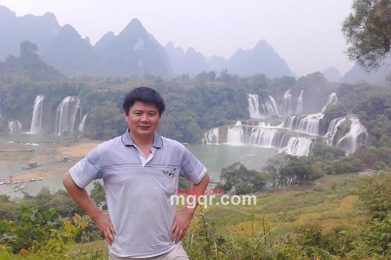 阳光男人幸福的第3张照片