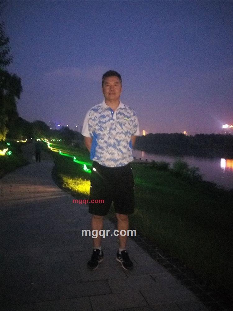 迷茫中的等待的第1张照片