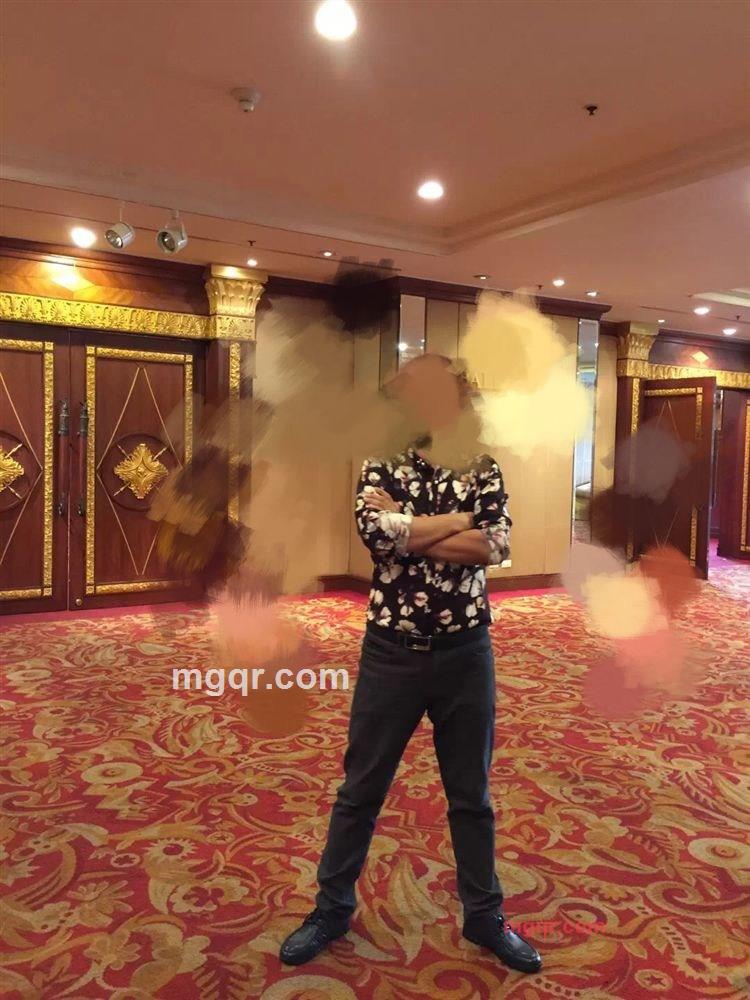 不羁的放纵的第1张照片