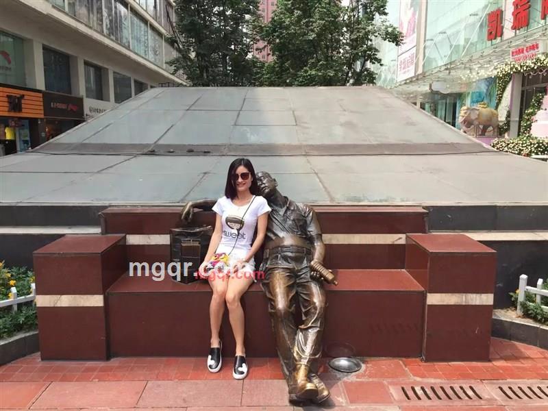 花开¥花落的第2张照片