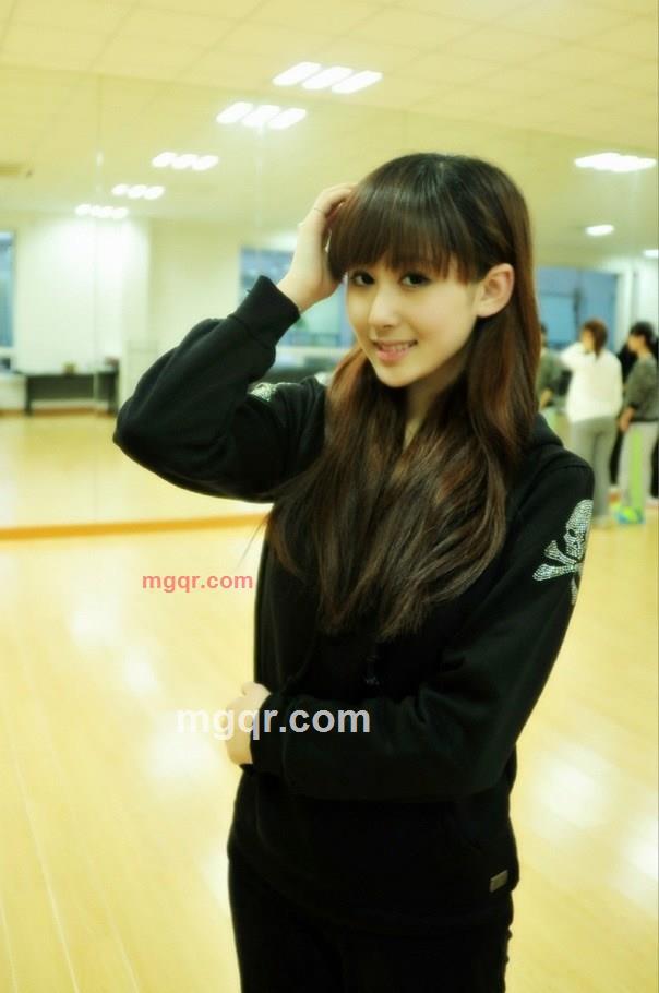 兰诗诗的第2张照片