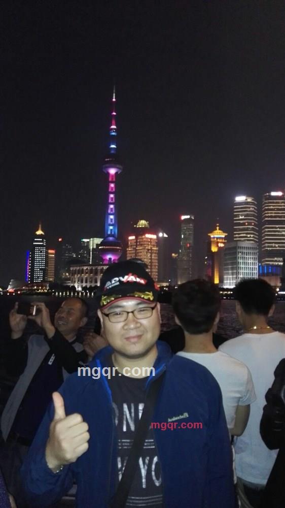 高兴的第1张照片