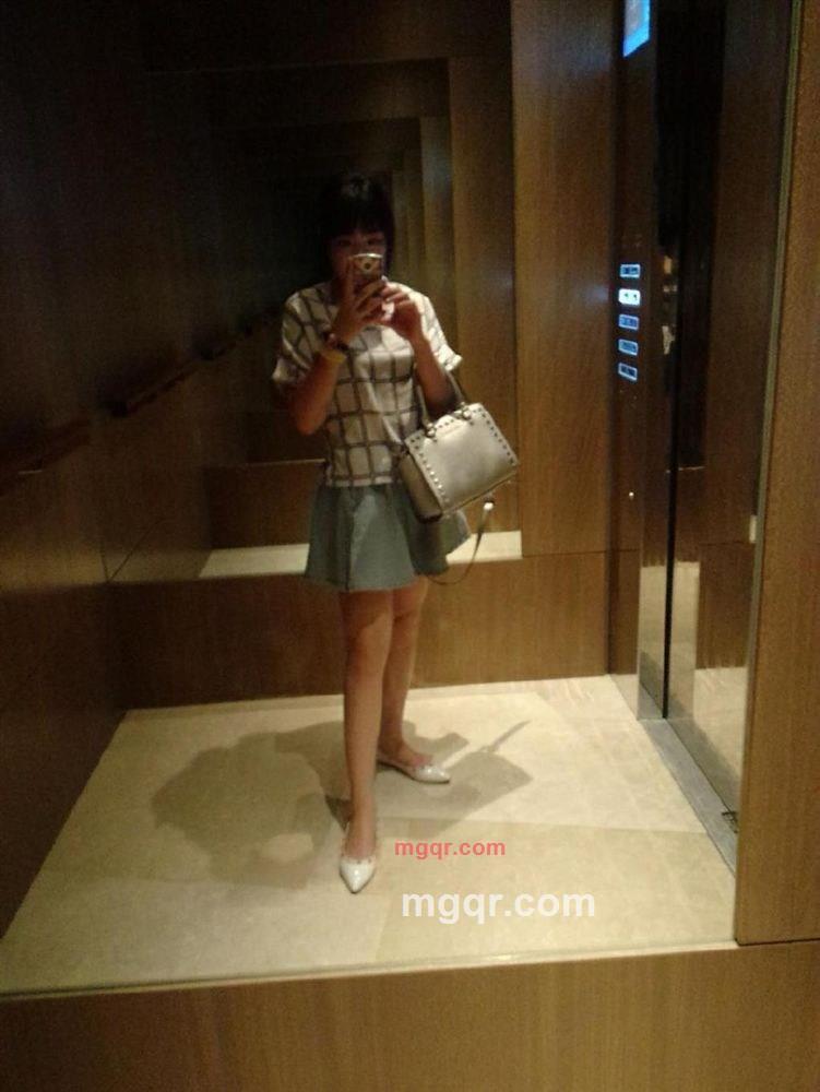 依 依的第3张照片