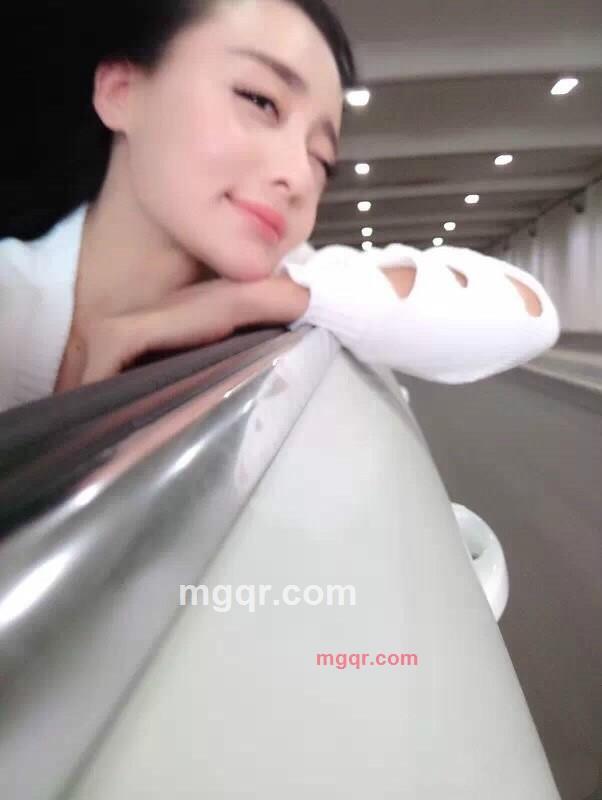 抚媚的睫毛的第2张照片