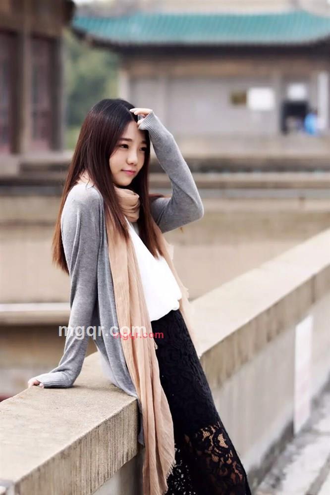 筱筱不是莜莜的第3张照片