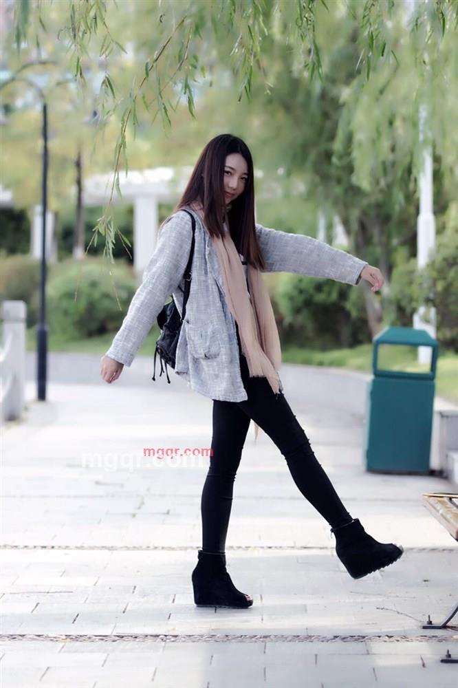 筱筱不是莜莜的第2张照片