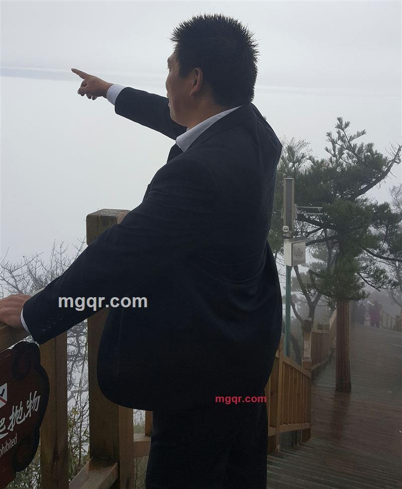 成熟男人的第1张照片