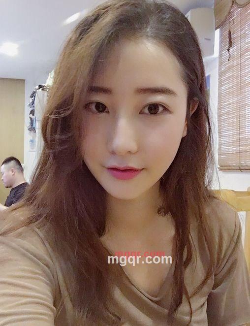 一个人.走的第1张照片