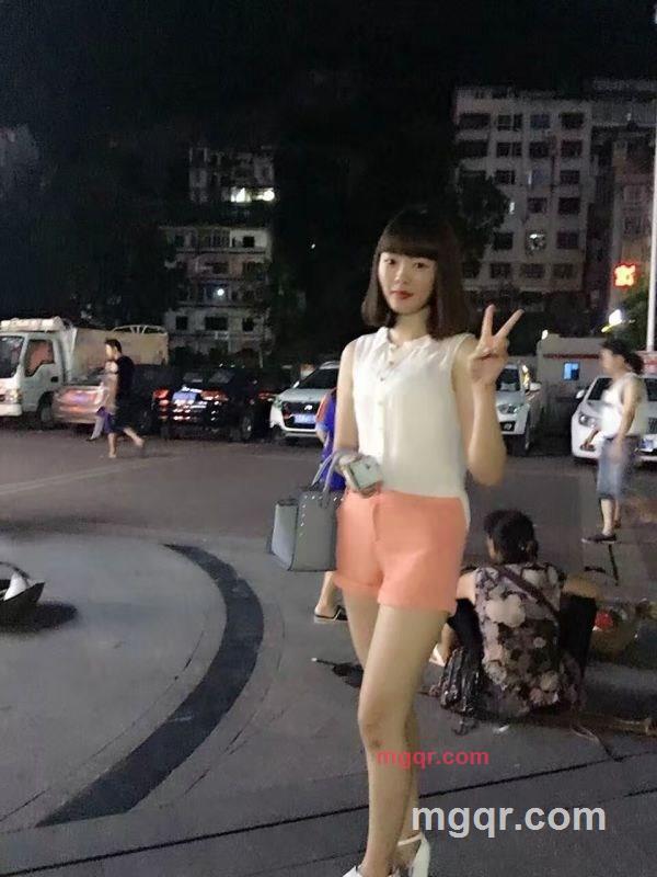 小静96的第2张照片