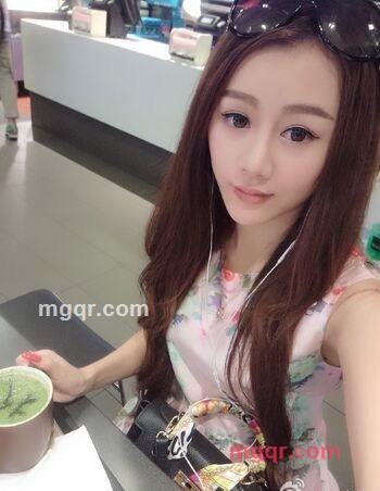 雨滴下的涟漪的第2张照片