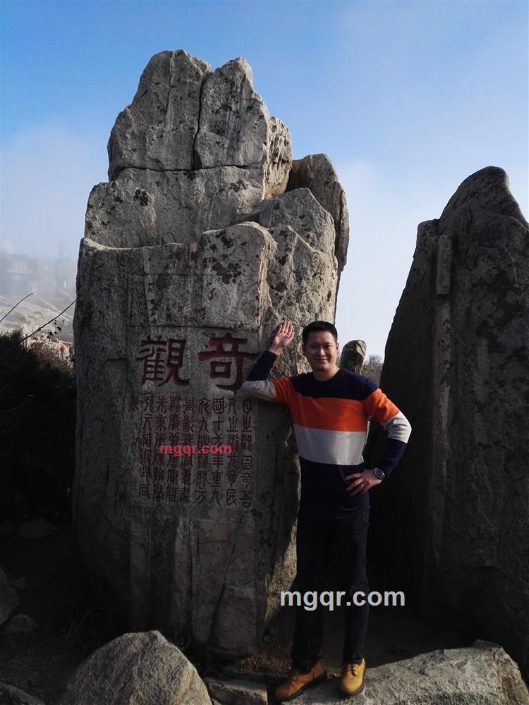 冷漠帅情人的第2张照片