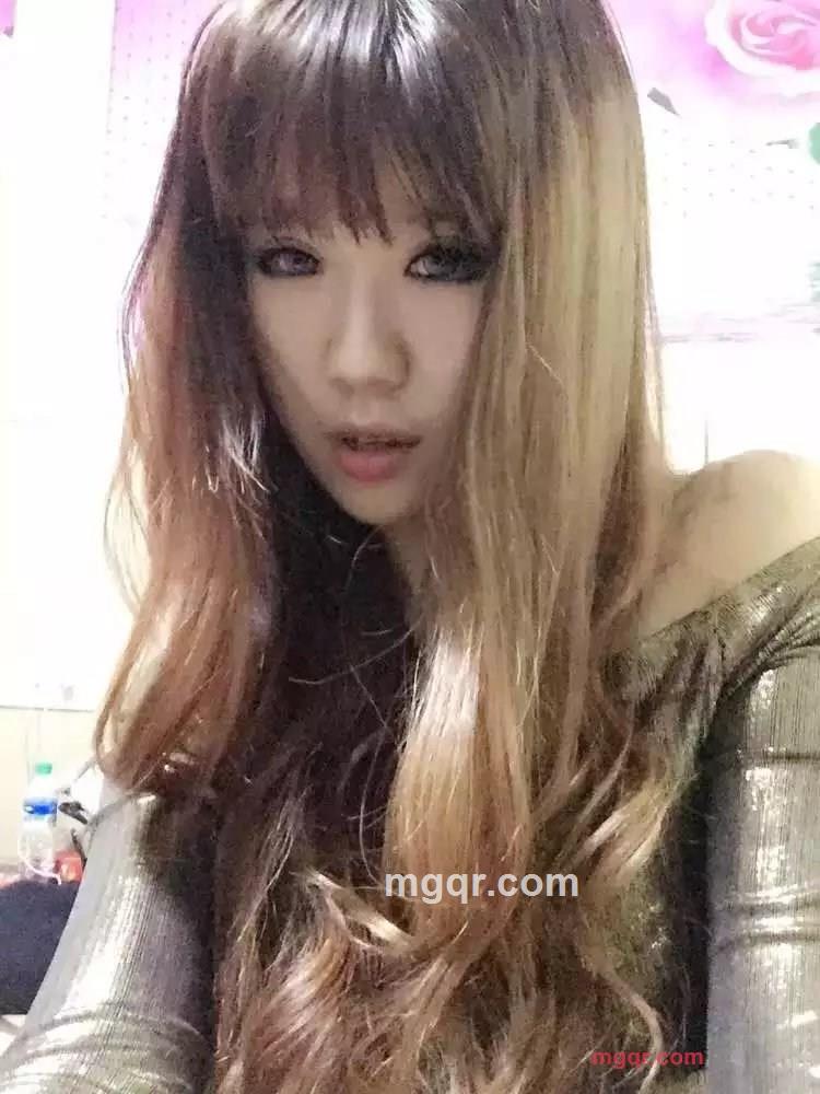 卿氹的第6张照片