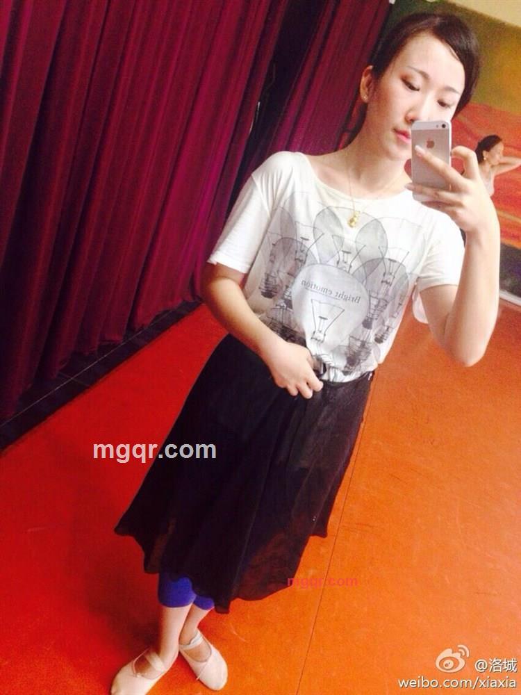 一个人真的不浪漫的第2张照片