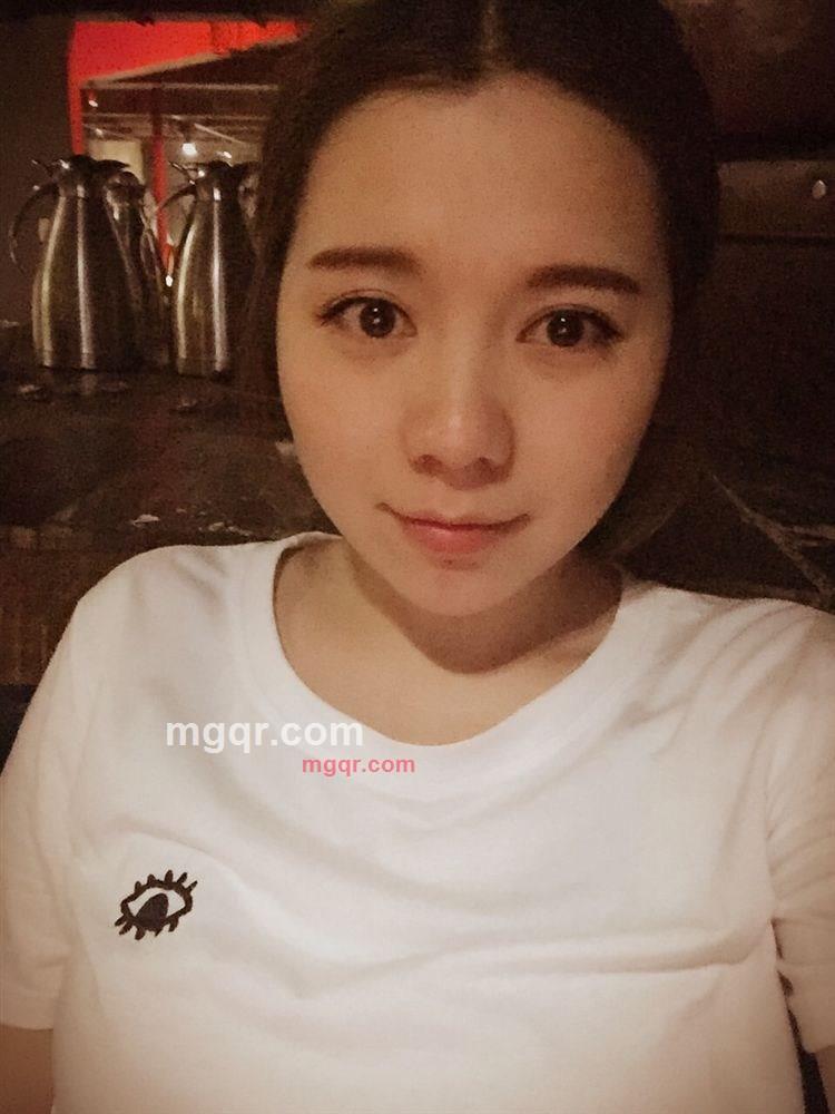 娜娜90的第1张照片