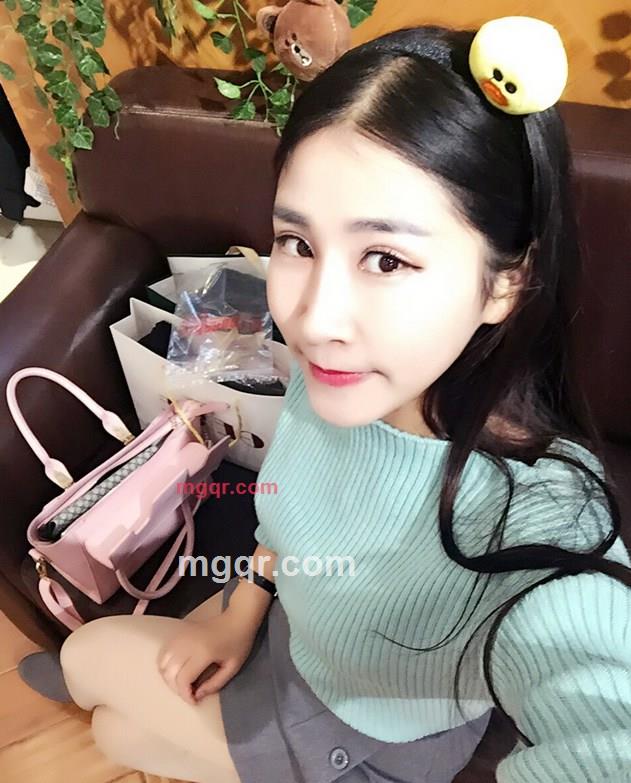 莉莉丿的第1张照片