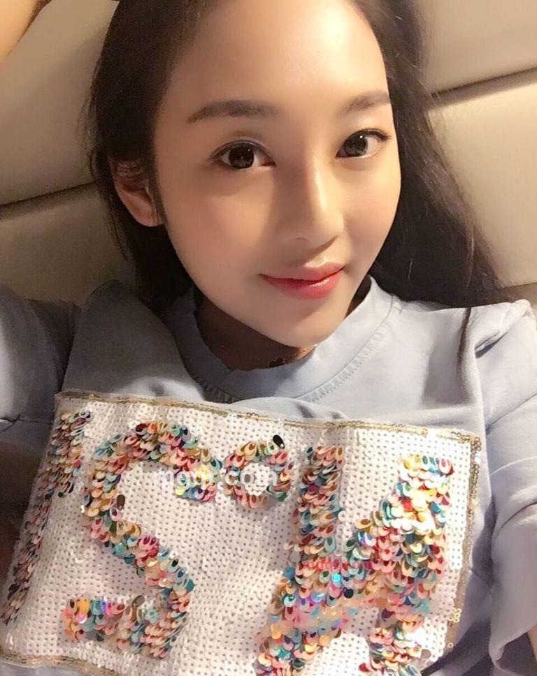 李佳倩-的第1张照片