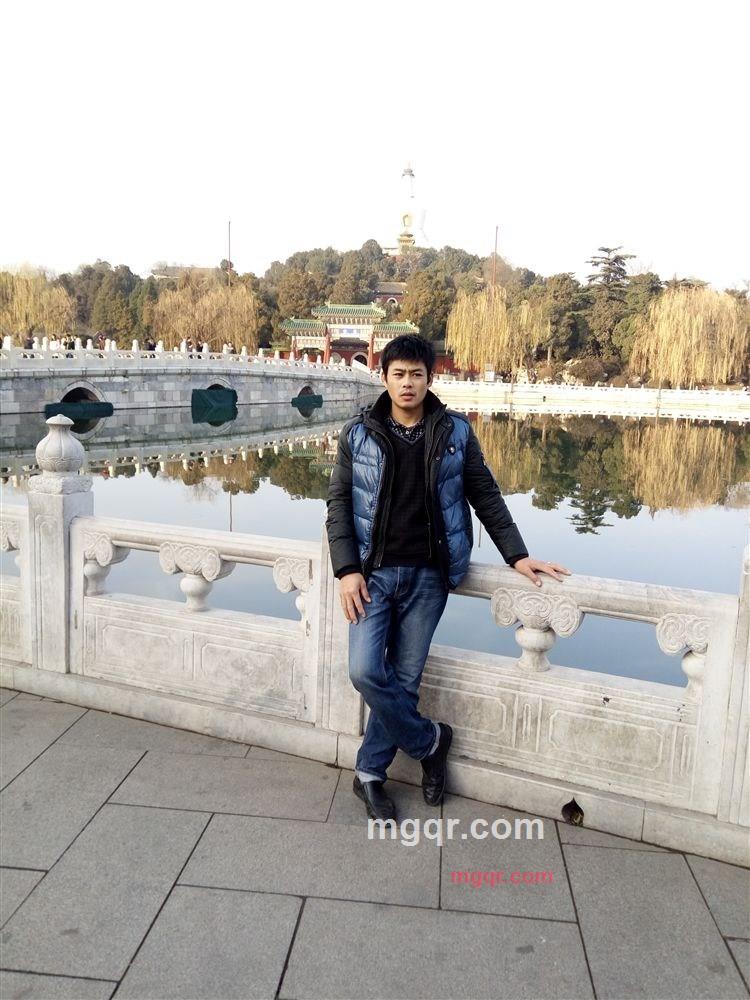 午夜柔情的第2张照片