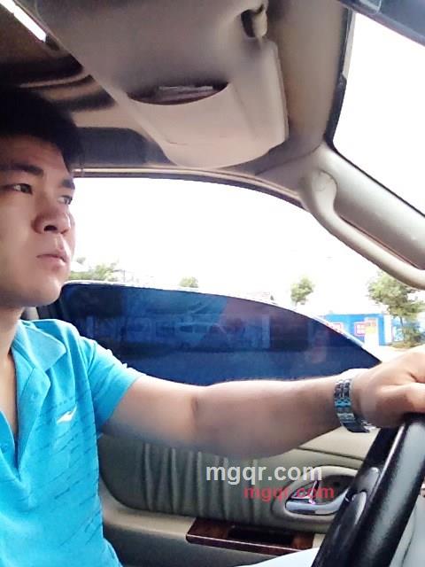 欲望蛊惑人心i的第4张照片