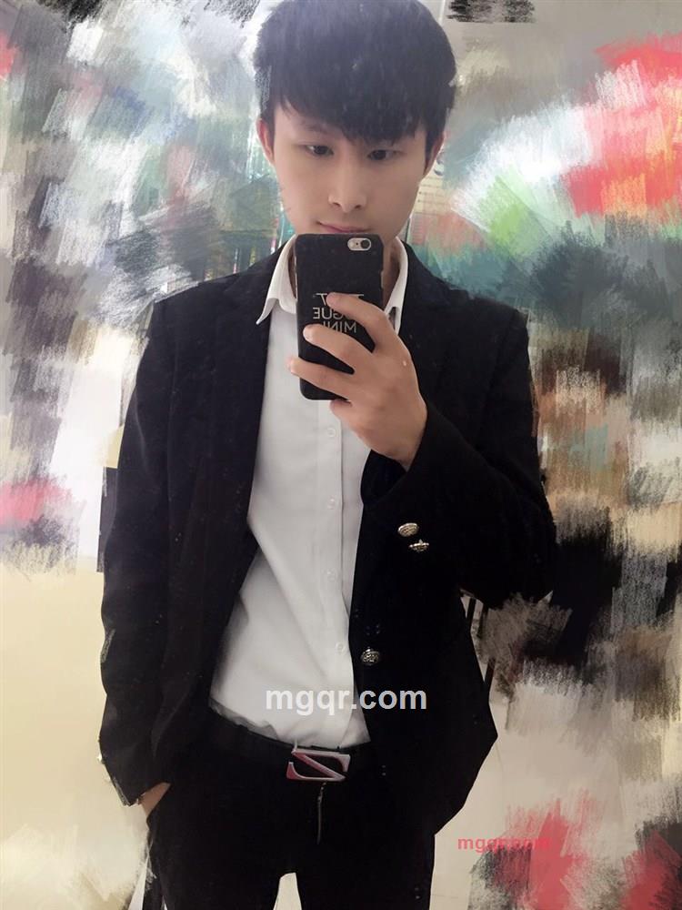 痴人说梦‘’的第1张照片