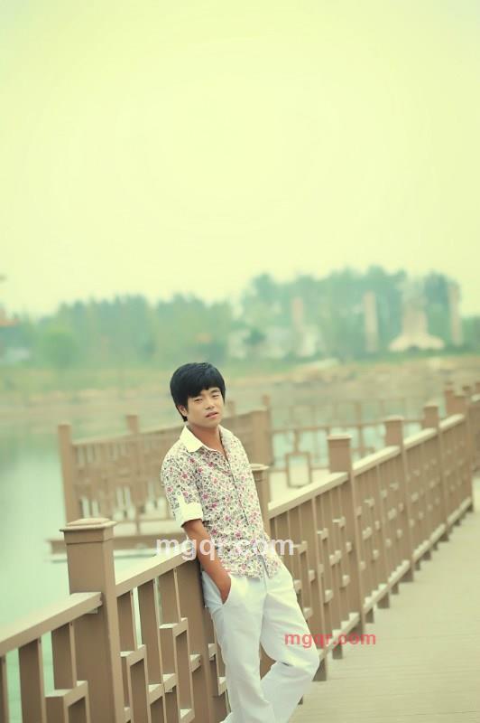 xxoozxxoo的第1张照片