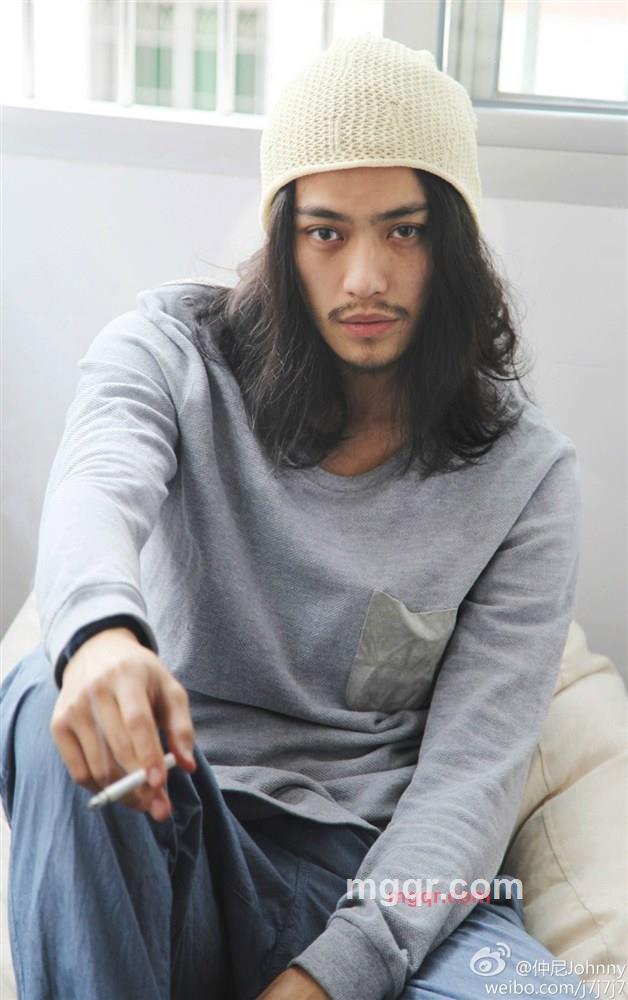 艾伯纳bobo贱贱的第1张照片