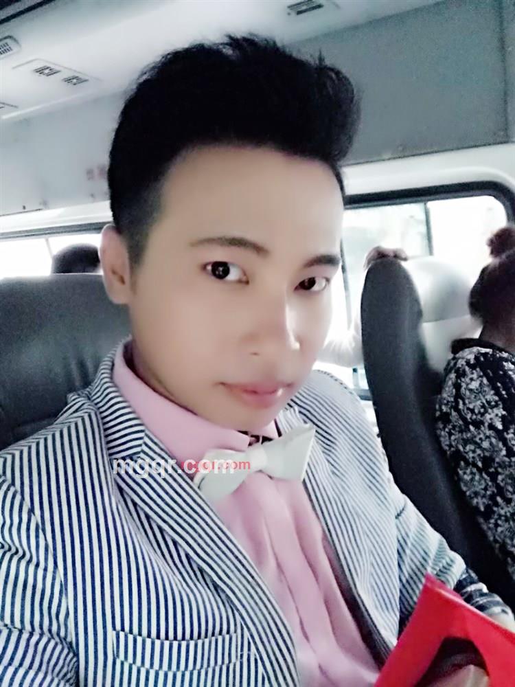 纳西索斯的第1张照片