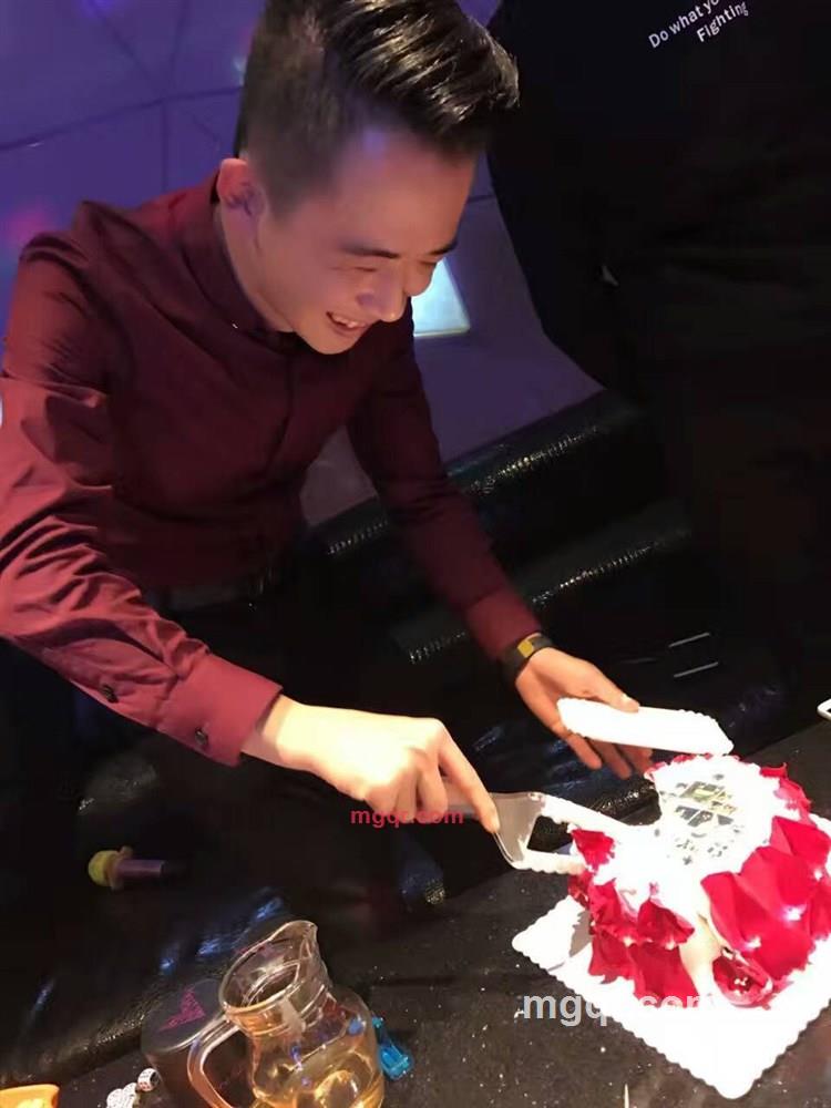 D邓聪的第1张照片