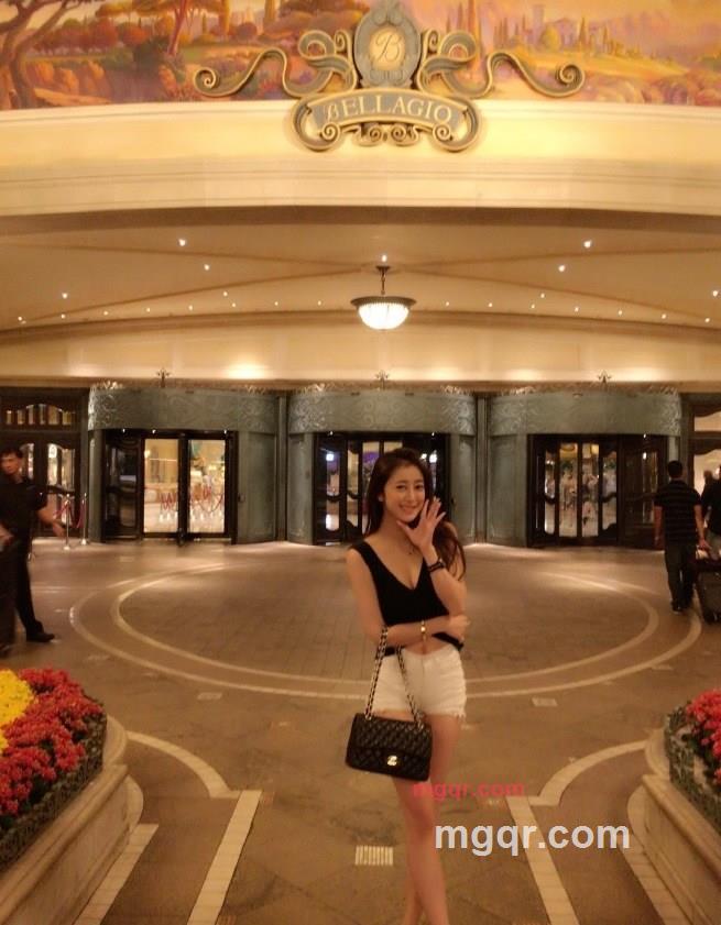 严佳瑜的第3张照片