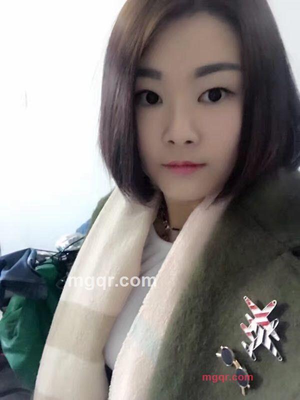 相爱比相依的第1张照片