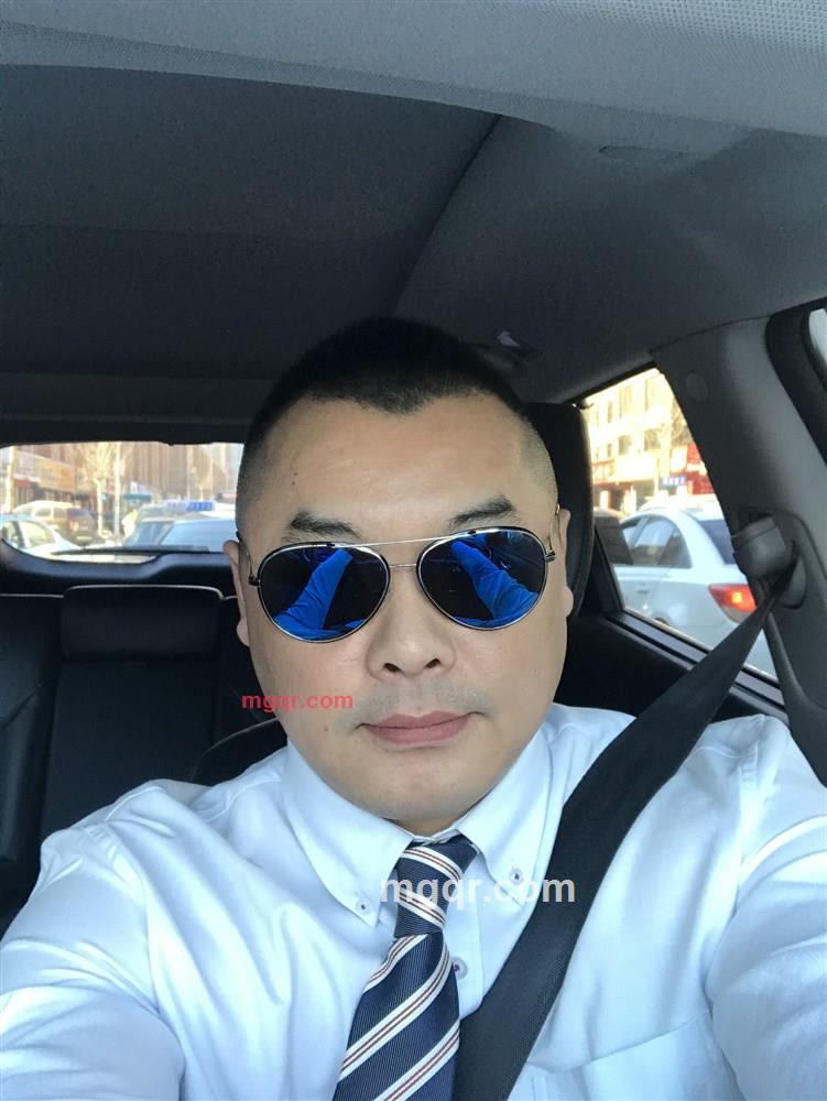 alexzou2539的第1张照片