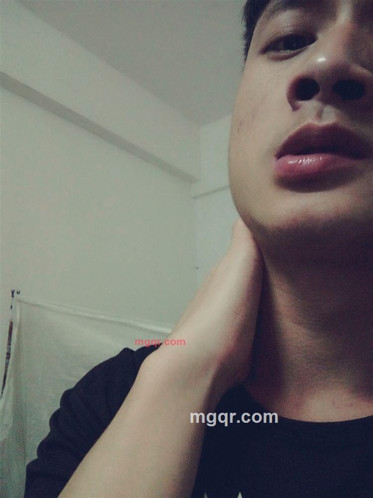 饿( ??? ? ??? )的第1张照片