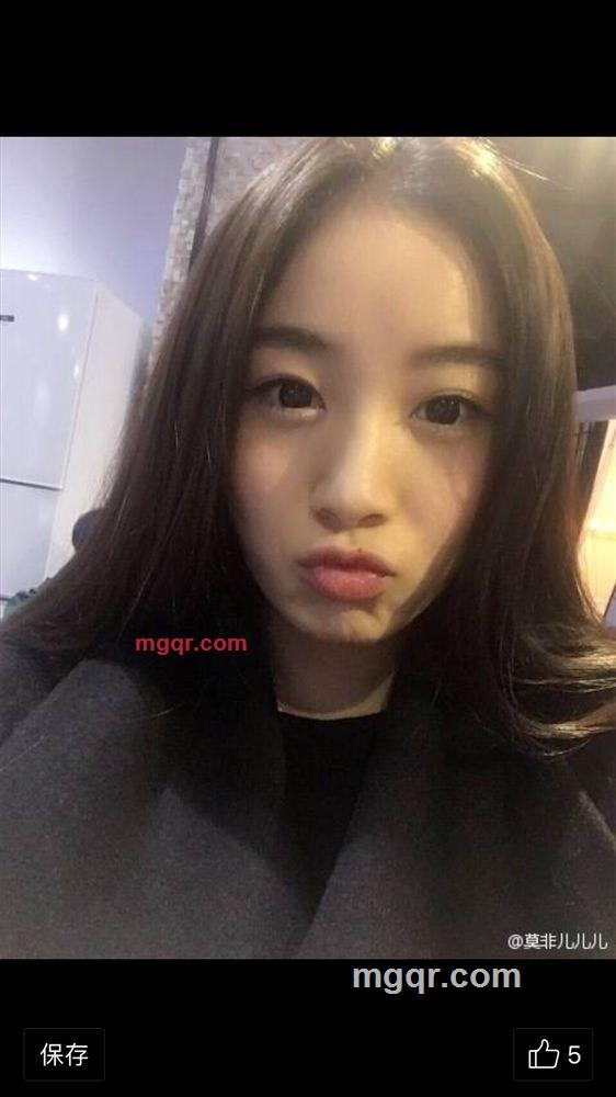 美眉的第1张照片