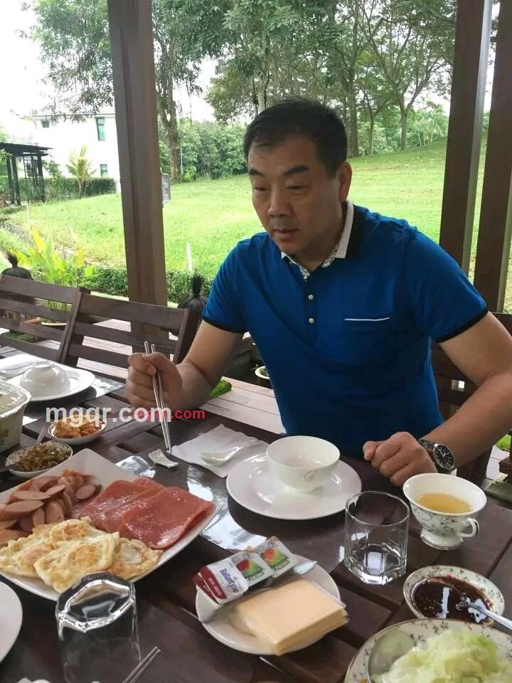 圆梦明天的第1张照片