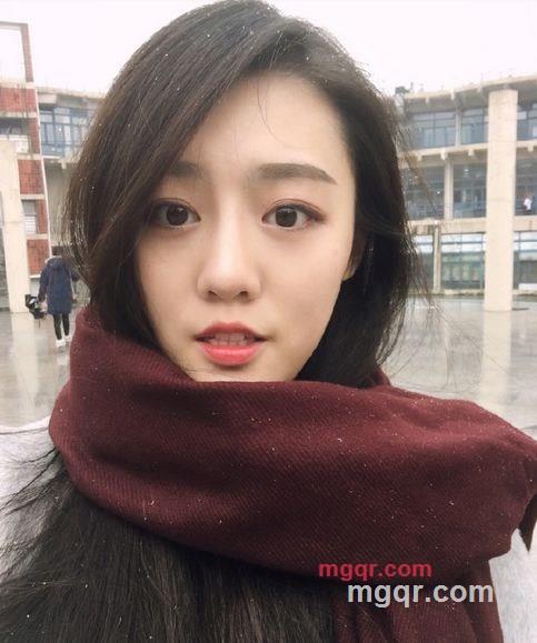 夏薇儿的第2张照片