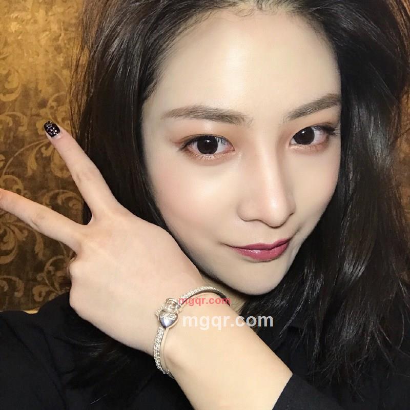 艳阳高照下的你的第2张照片