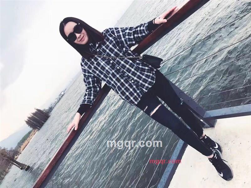 初初见你-的第4张照片