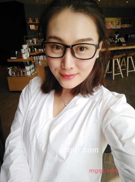 不落红霞的第1张照片