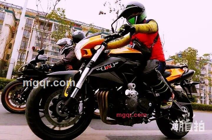 坐在床头等红杏的第3张照片