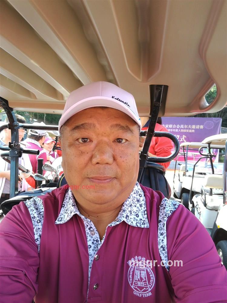 高尔夫情圣的第3张照片