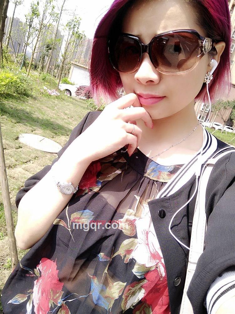 JOY~依依的第1张照片