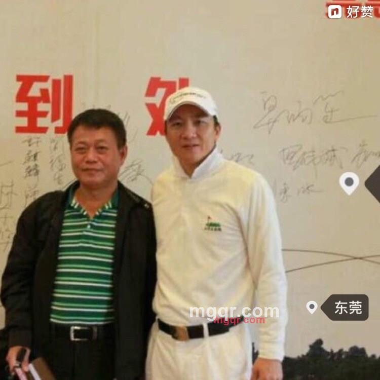 cougar7049的第2张照片