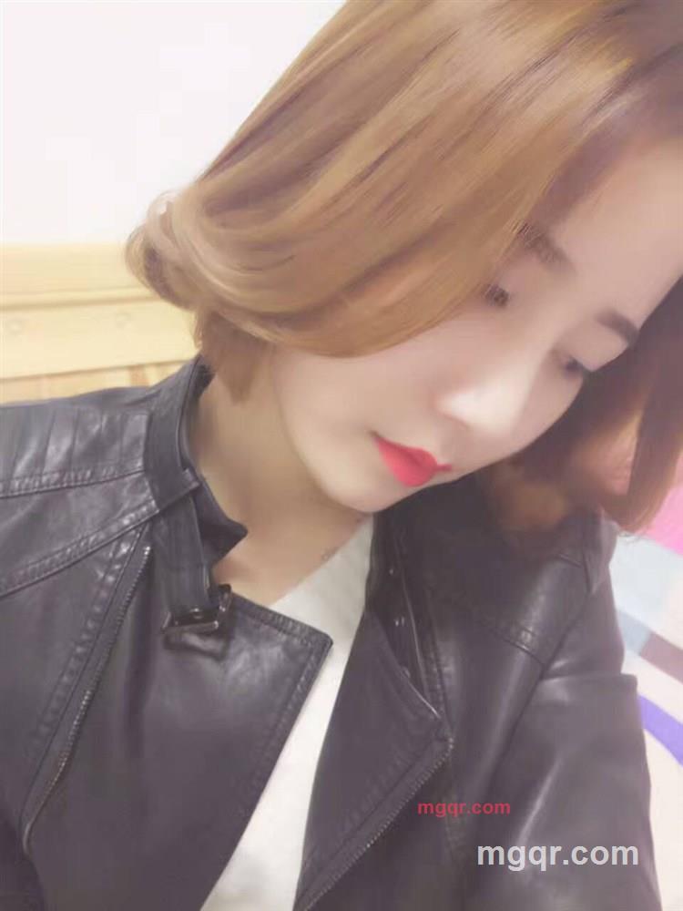 一个人孤单灬的第1张照片