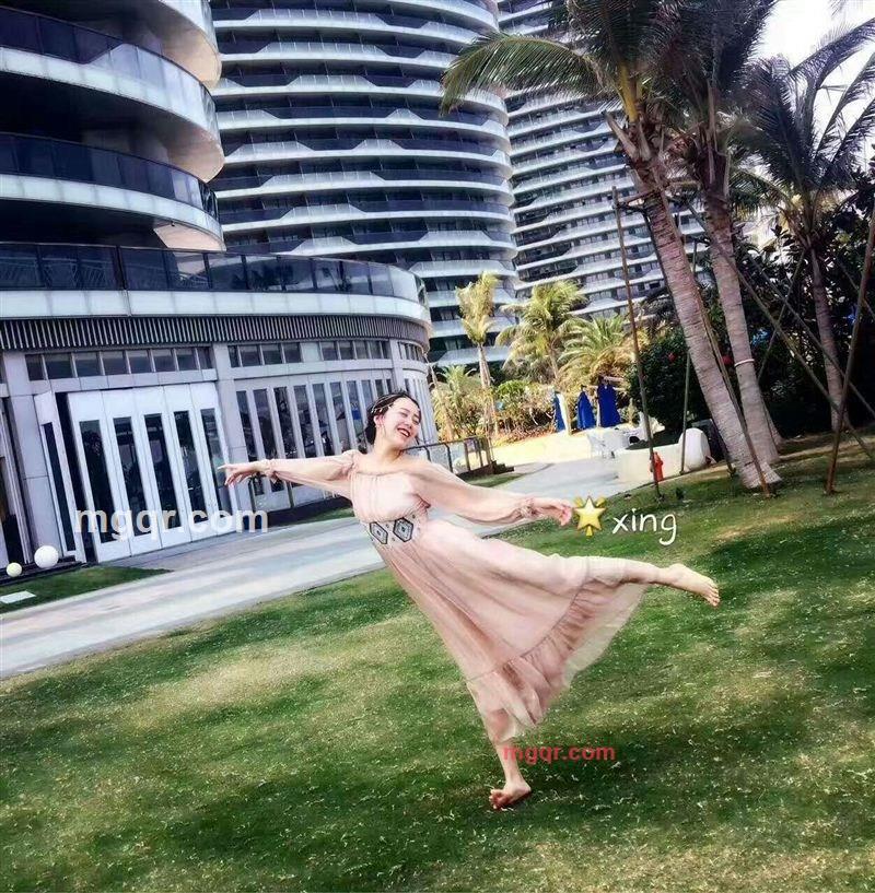 在水一方的第1张照片