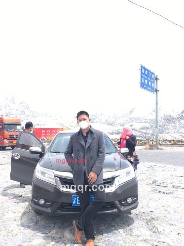 爱你也要理由?的第1张照片